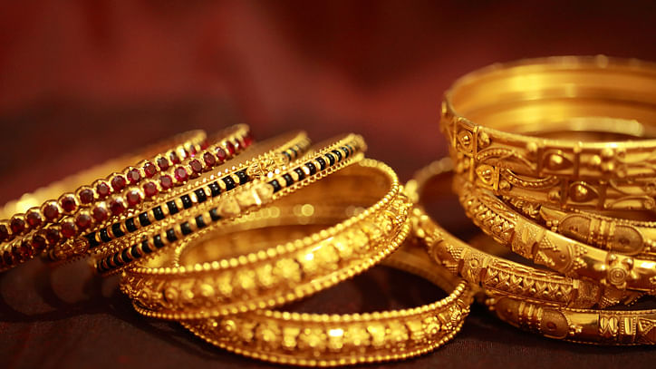 Gold Silver Price Today: सोना तेजी के साथ कर रहा कारोबार, चांदी में भी सुधार