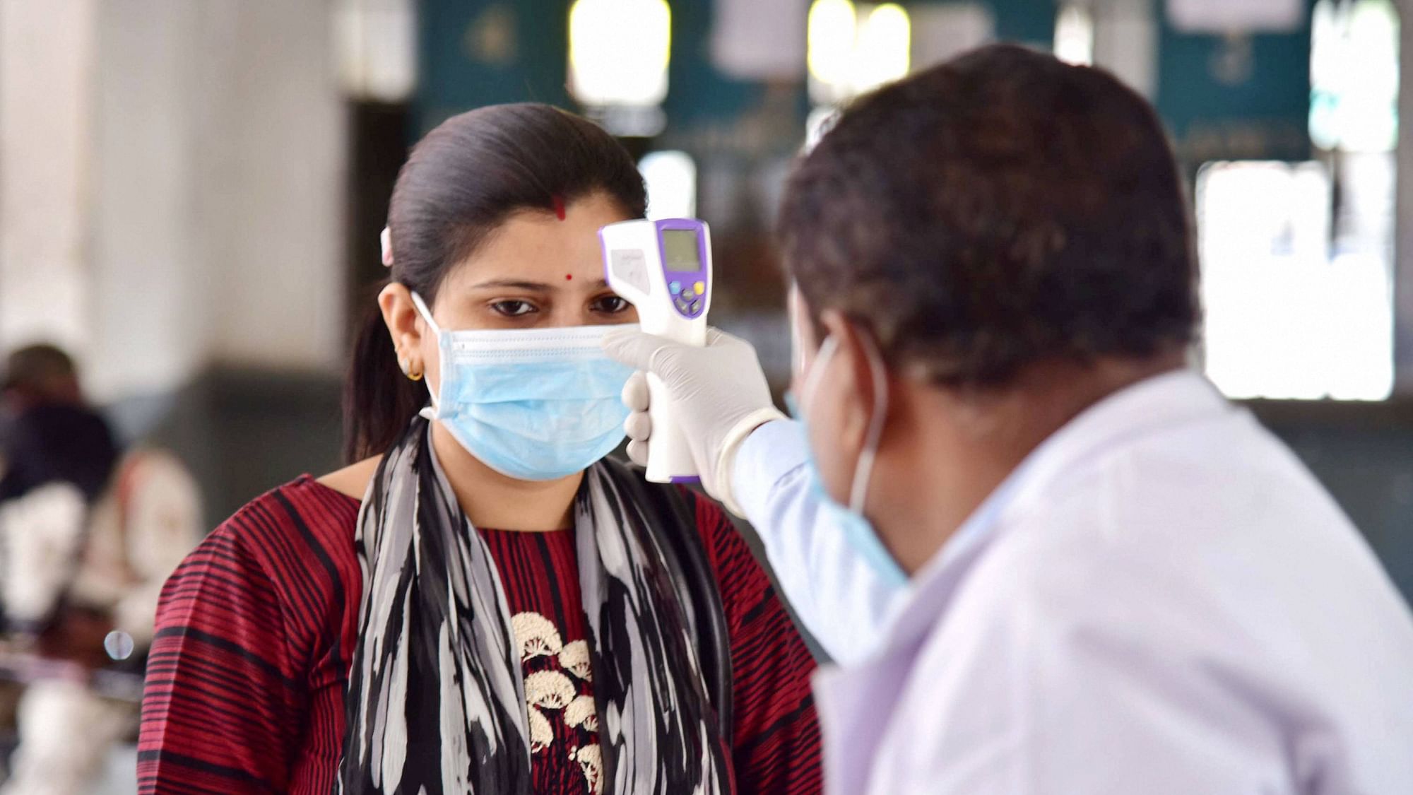 भारत में कोरोना वायरस के मामलों का बढ़ना लगातार जारी है