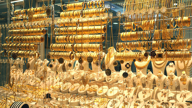 Gold Price Today: सोने की चमक लौटी, जानें 22ct-24ct गोल्ड का ताजा भाव