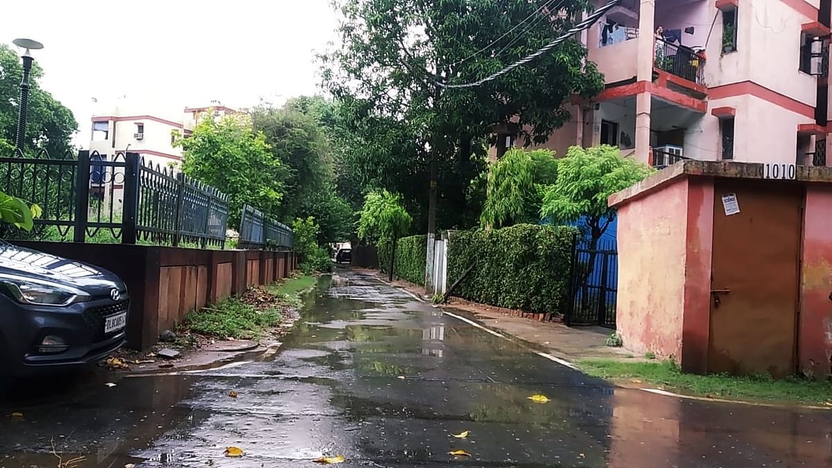 दिल्ली-NCR में भारी बारिश, कई इलाकों में जलभराव