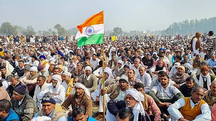 <div class="paragraphs"><p>किसान आंदोलन की प्रतीकात्मक तस्वीर</p></div>