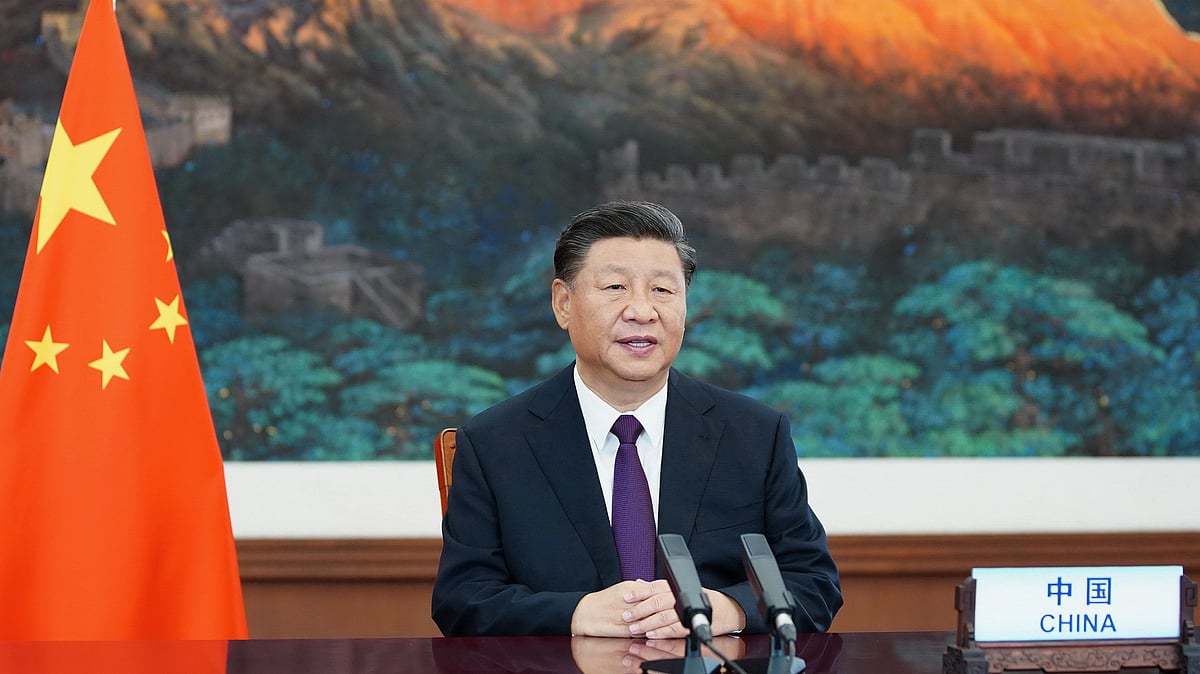 चीन में अब कपल्स को तीन बच्चे पैदा करने की इजाजत