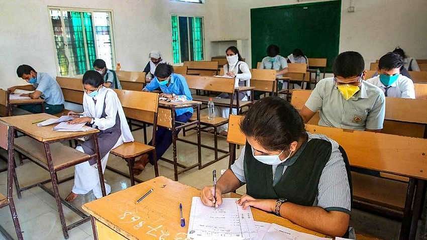 राजस्थान सरकार ने स्टेट बोर्ड परीक्षाओं को स्थगित किया