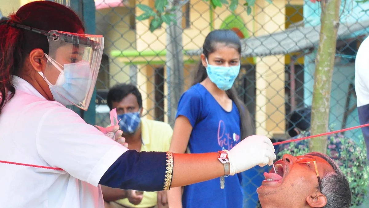 भारत में कोरोना की तीसरी लहर का आना तय- शीर्ष वैज्ञानिक सलाहकार