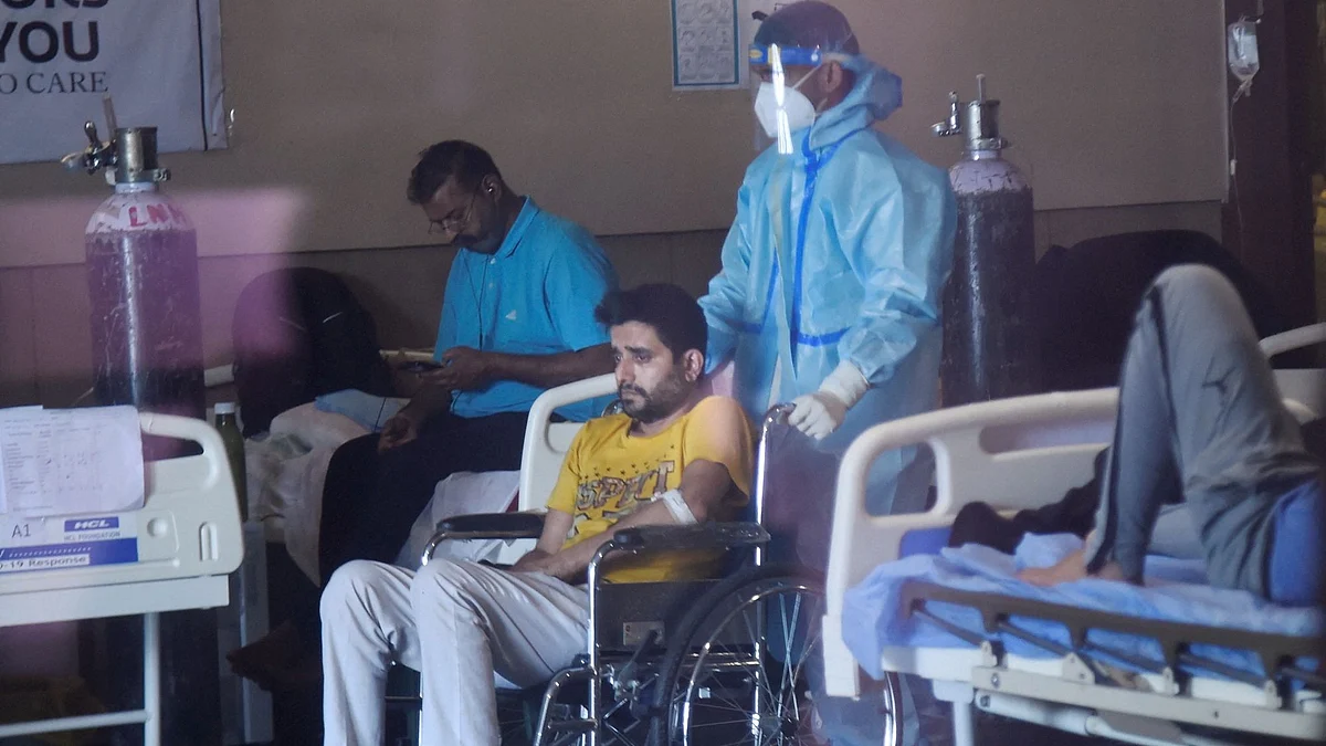 दिल्ली में एक कोविड केयर सेंटर