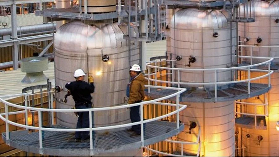 क्लाइमेट चेंज: दिग्गज तेल कंपनी Exxon पर कसा शेयरहोल्डरों का घेरा