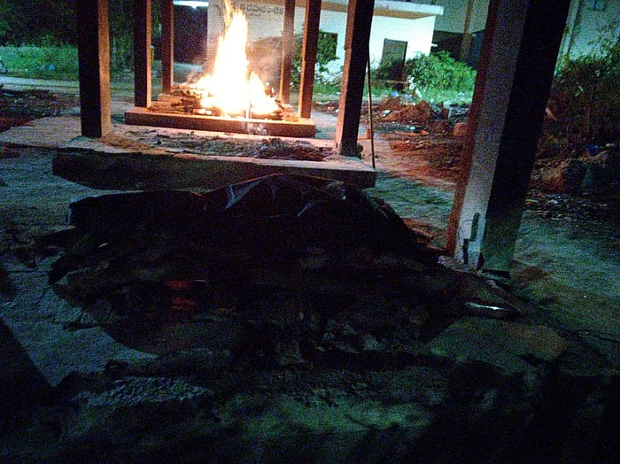 <div class="paragraphs"><p>एक बॉडी जिसका अंतिम संस्कार लास्ट राइड टीम ने किया(फोटो-द क्विंट)</p></div>