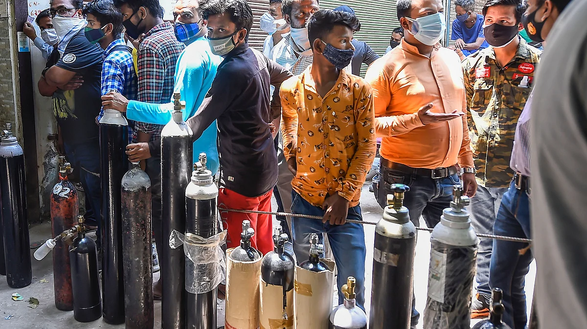 दिल्ली में ऑक्सीजन की जमाखोरी, HC केजरीवाल के मंत्री से मांगा जवाब
