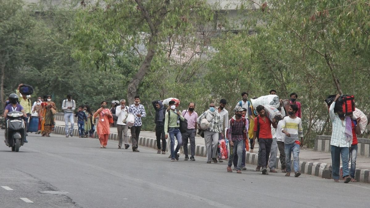 कोरोना की दूसरी लहर से 1 करोड़ भारतीय हुए बेरोजगार: CMIE