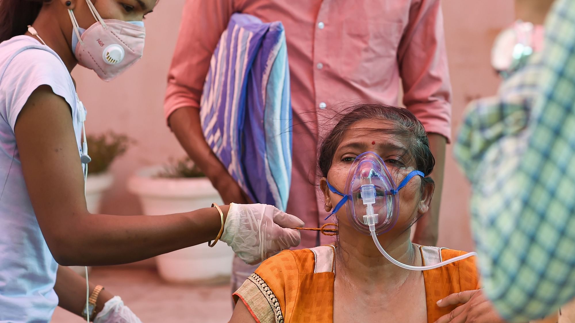 भारत में कोरोना वायरस से अब तक 3 लाख से ज्यादा मौतें