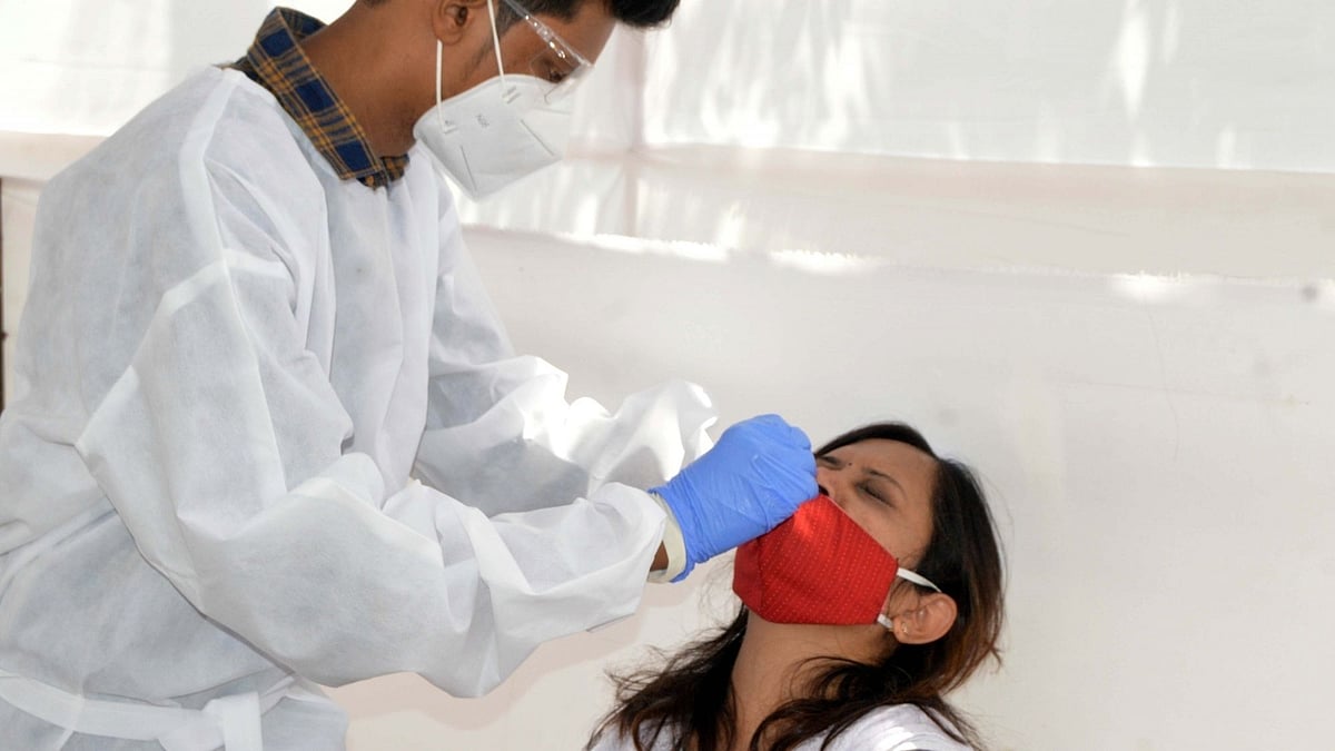 डेल्टा वेरिएंट UK में हावी,ज्यादा लोग जा रहे अस्पताल,10 बड़ी बातें