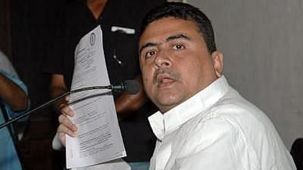 Pagasus विवाद के बीच सुवेंदु का वीडियो- 'मेरे पास अभिषेक बनर्जी के कॉल रिकॉर्ड'