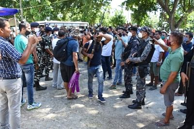 असम में शीर्ष नेताओं समेत 23 बोडो उग्रवादियों ने किया आत्मसमर्पण