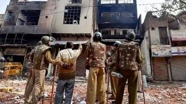 दिल्ली दंगे: कोर्ट ने मुस्लिम शख्स की हत्या में सात आरोपियों पर आरोप तय किए
