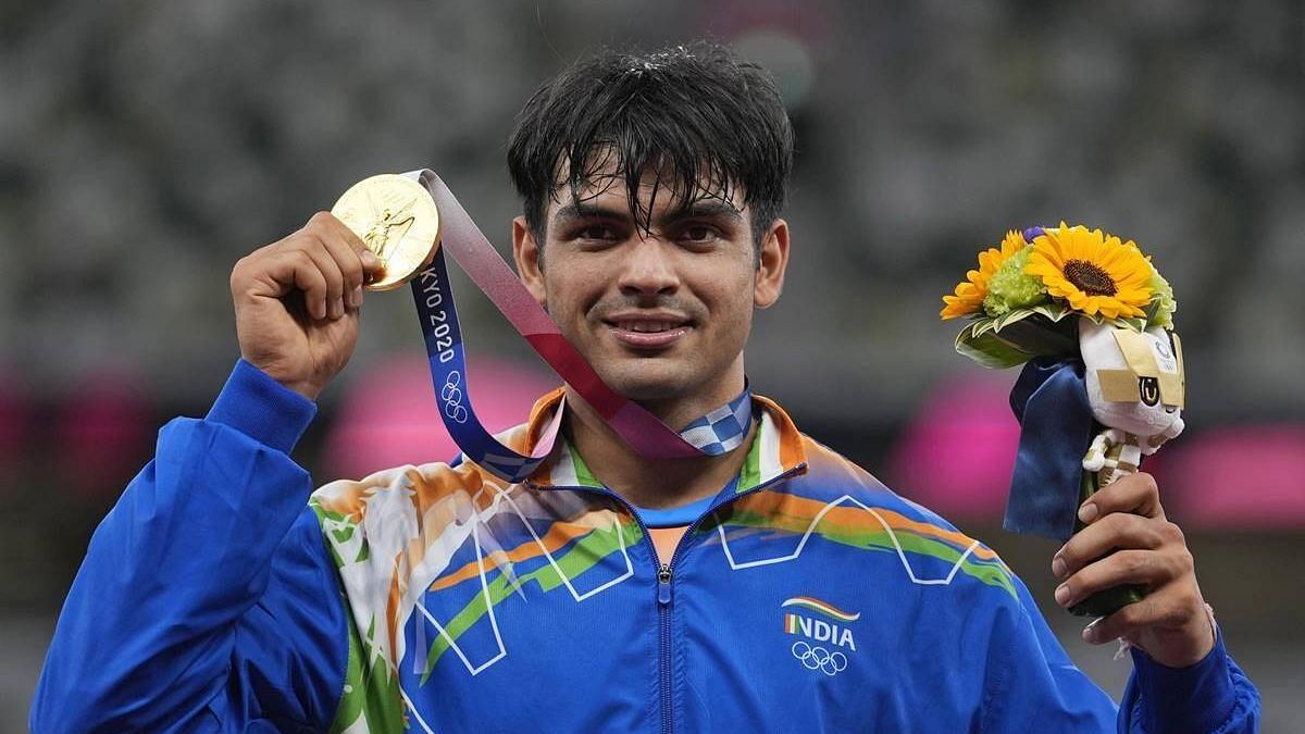 <div class="paragraphs"><p>Neeraj Chopra ने ओलंपिक्स में भारत को एथलेटिक्स में पहला गोल्ड मेडल दिलाया</p></div>