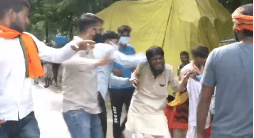 कानपुर में मुस्लिम शख्स की पिटाई करने वाले तीनों आरोपी 24 घंटे में हुए रिहा
