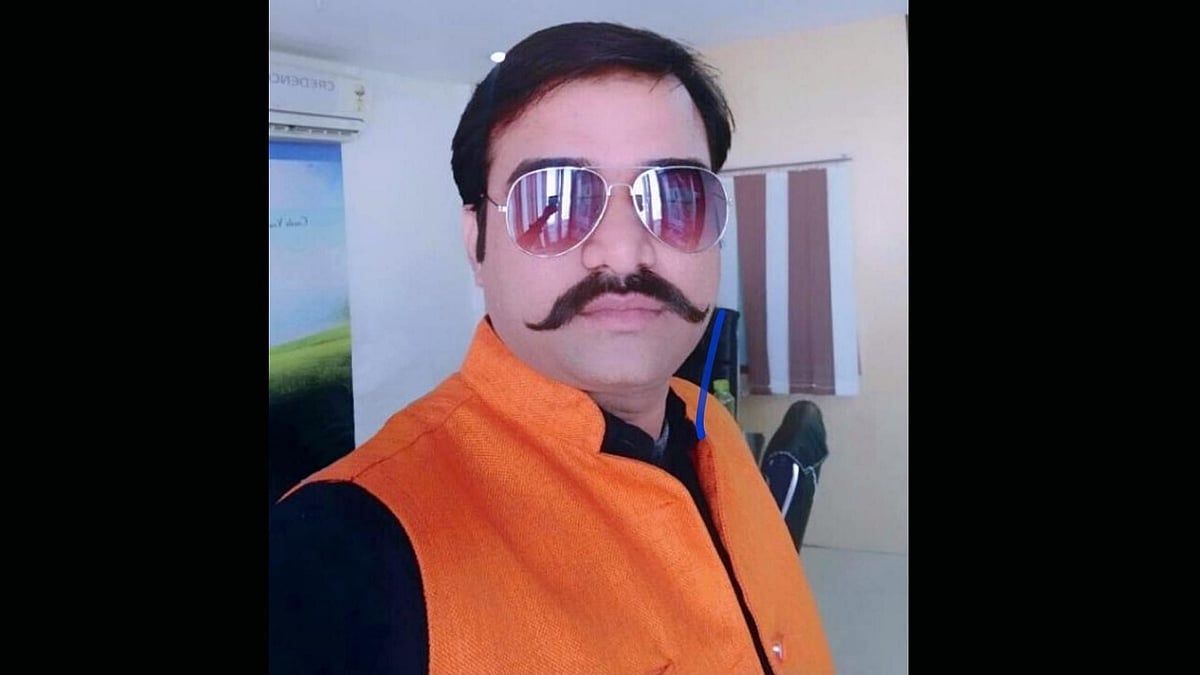 गोरखपुर मर्डर-"वायरल वीडियो सही, पुलिस अफसरों ने FIR से जबरन 3 के नाम हटवाए"