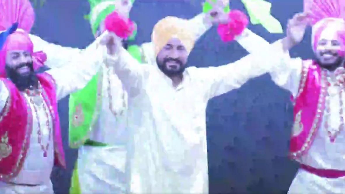 पंजाब के CM चरणजीत सिंह चन्नी ने किया भंगड़ा, वीडियो हुआ वायरल