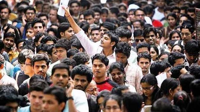 अगस्त में 15 लाख लोग बेरोजगार, राहुल बोले- 'मोदी सरकार रोजगार के लिए हानिकारक'