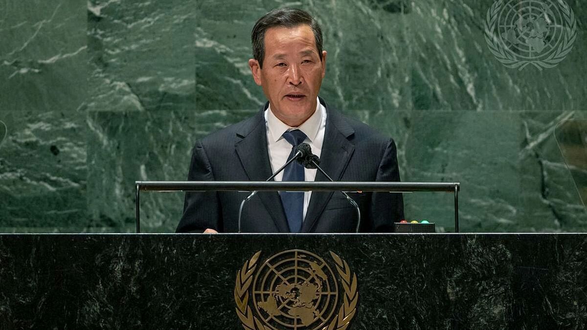 उत्तर कोरिया ने दागी मिसाइल, UN में बोला- 'हथियार टेस्ट करने का अधिकार है'