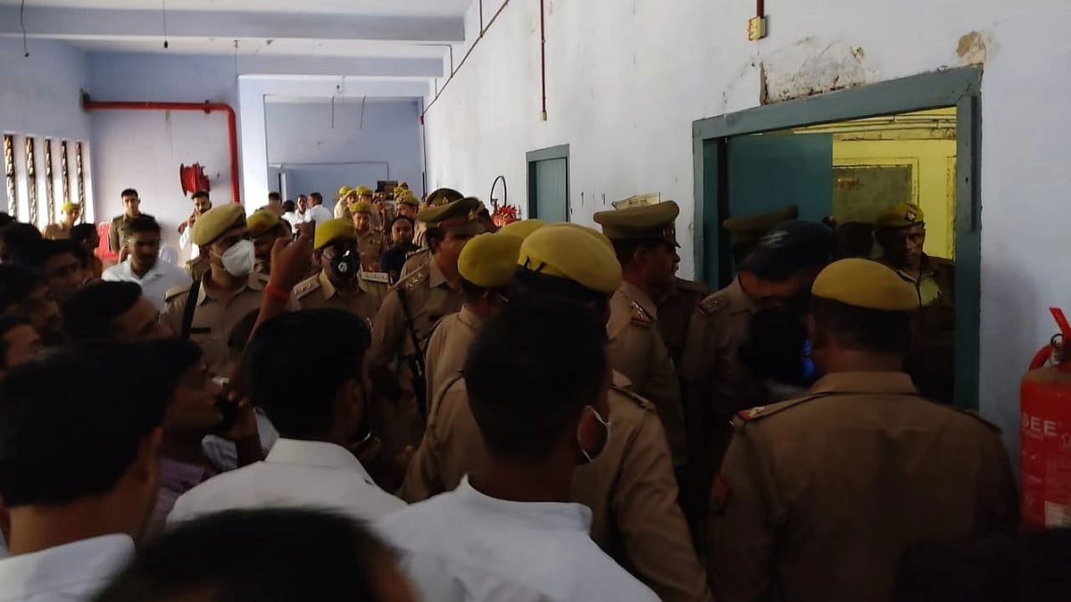 उत्तर प्रदेश: शाहजहांपुर में कोर्ट परिसर में वकील की गोली मारकर हत्या