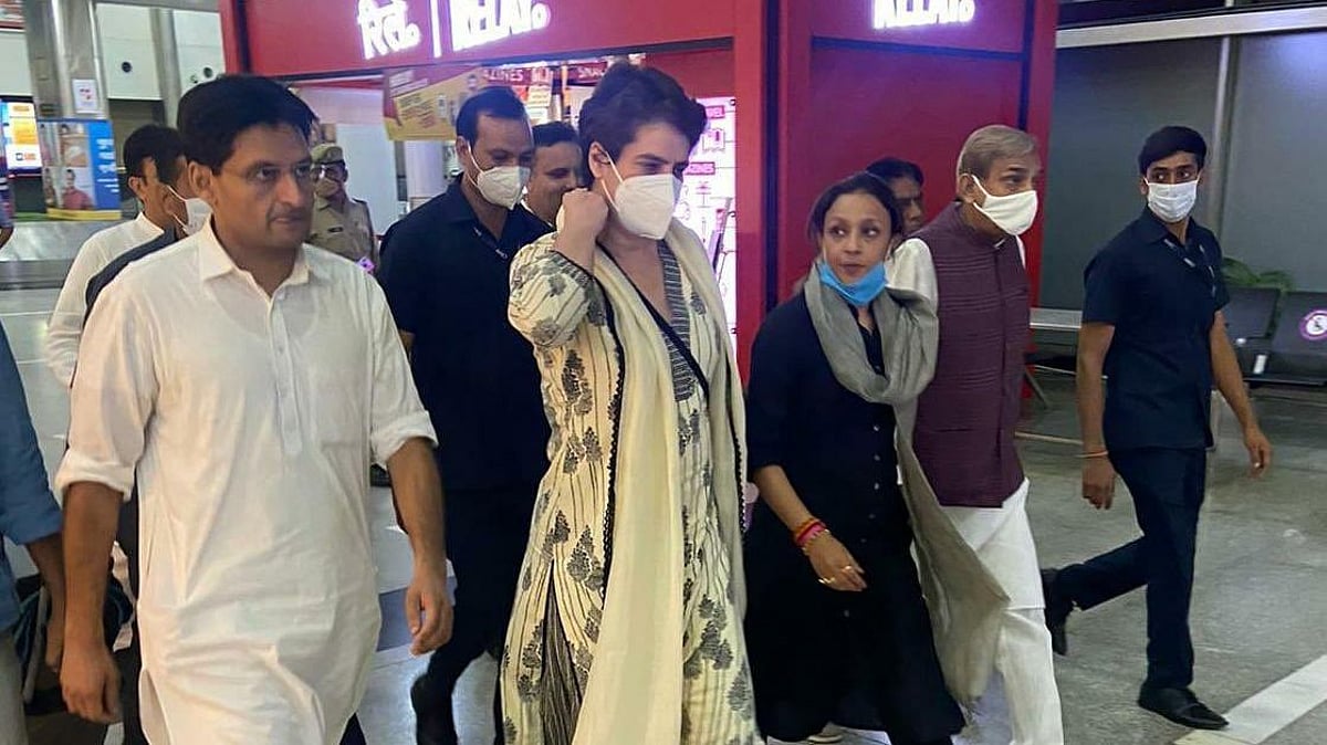 प्रियंका गांधी गिरफ्तार, कांग्रेस का दावा लखीमपुर जाते वक्त हुई गिरफ्तारी