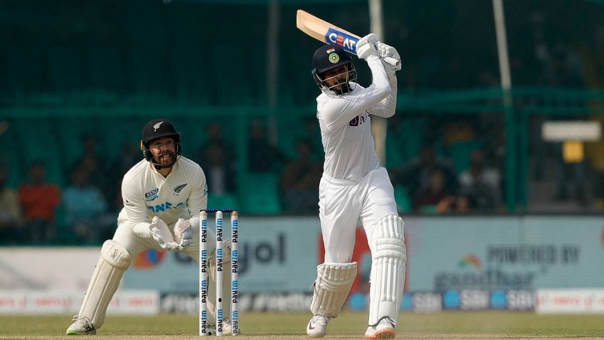 <div class="paragraphs"><p>IND vs NZ Test: भारत ने पहली पारी में बनाए  रन, टिम साउदी ने झटके 5 विकेट</p></div>