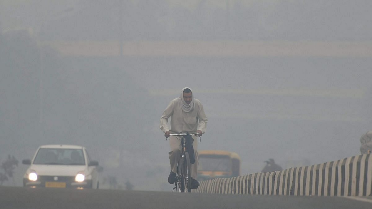 <div class="paragraphs"><p>दिल्ली में प्रदूषण</p></div>