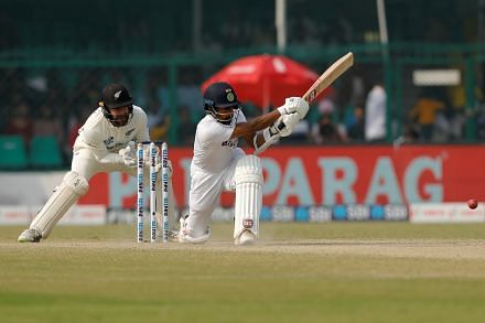 <div class="paragraphs"><p>IND v NZ: कानपुर टेस्ट में न्यूजीलैंड को 284 रनों का लक्ष्य, ऐसी रही भारतीय पारी</p></div>