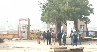 दिल्ली: गाजीपुर मार्केट में IED बरामद, बम निरोधक दस्ते ने किया डिफ्यूज