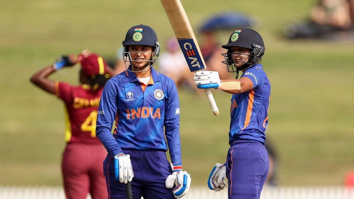 BCCI का ऐतिहासिक फैसला, महिला क्रिकेटरों को भी अब मिलेगी पुरुषों के समान फीस