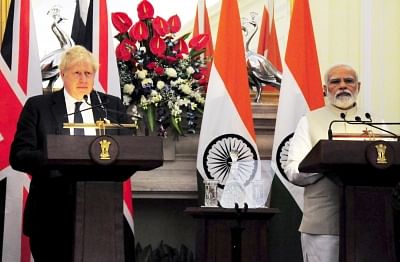 <div class="paragraphs"><p>हम भारत और ब्रिटेन के बीच FTA को प्रभावी ढंग से लागू करेंगे : मोदी</p></div>