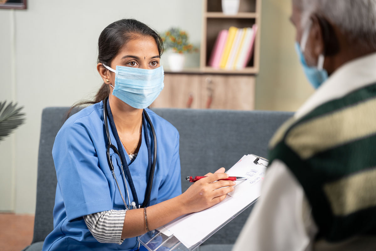 भारत के तीन शहरों के अनुभवी डॉक्टरों ने बताया कैसे रोकें देश में बढ़ते डायरिया और बुखार के प्रकोप को 