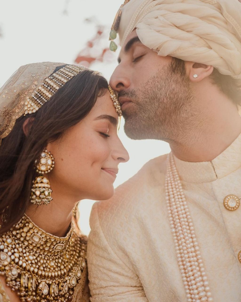 Alia Bhatt ने Ranbir Kapoor संग शादी के बाद इंस्टाग्राम पर लिखा- और अधिक यादें बनाने के लिए और इंतजार नहीं कर सकते