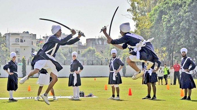 Khelo India Games 2022 में गतका, थांग-ता, कलारीपयट्टू, कलारीपयट्टू और योगासन जैसे भारतीय खेलों को शामिल किया गया है.