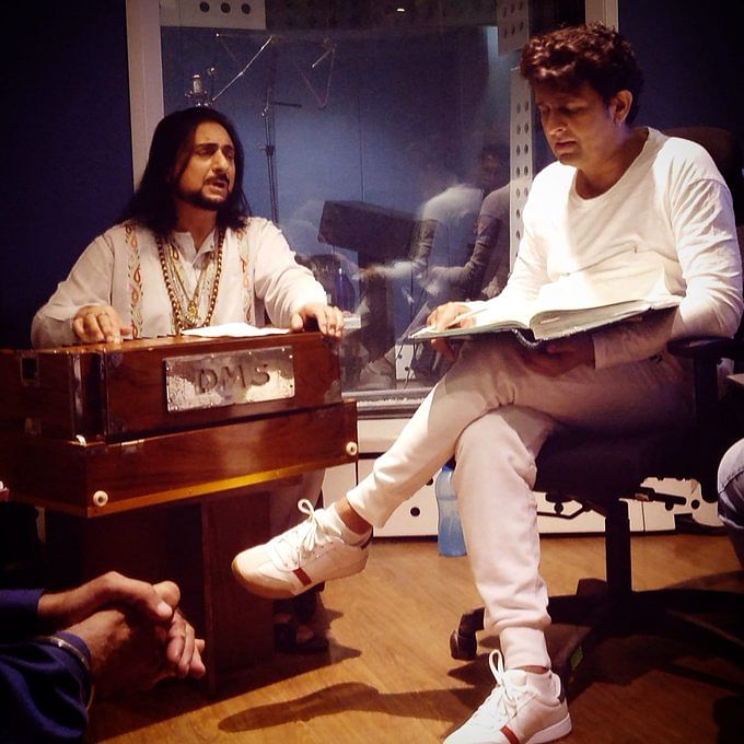 Bhajan Sopori ने एक बार कहा था, "संगीत का आरंभ संगीत से ही होना चाहिये."