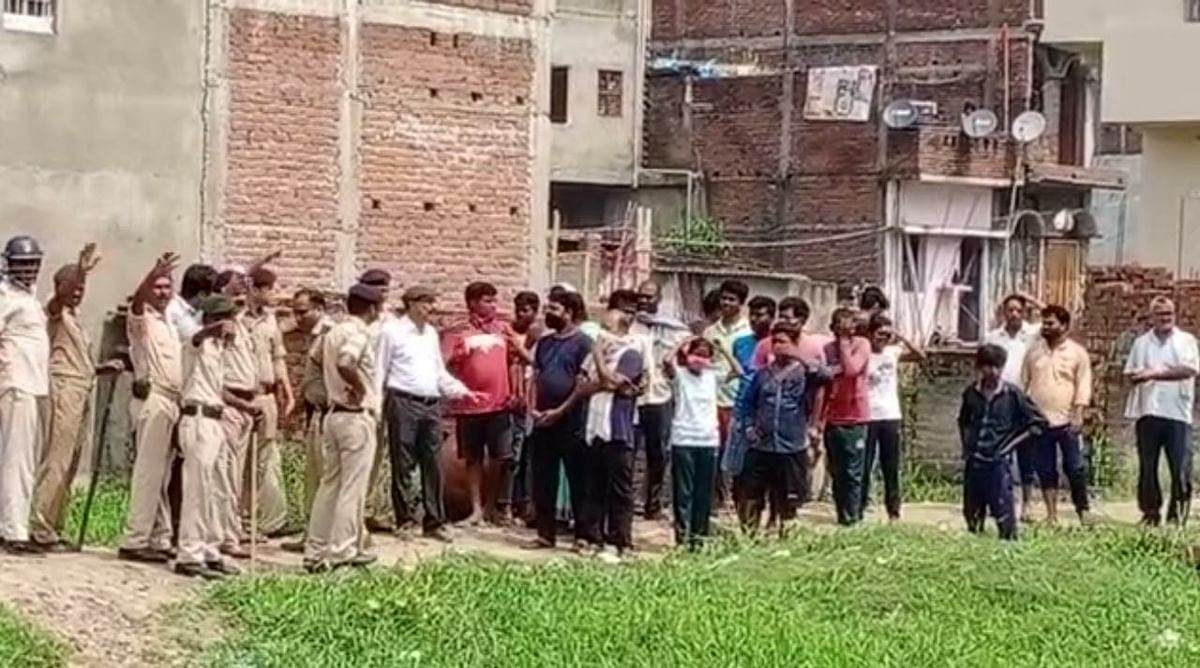 Patna Bulldozer Action: नेपाली नगर कॉलोनी में 70 मकानों के खिलाफ कार्रवाई की जा रही है. 