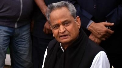 <div class="paragraphs"><p>Rajasthan: मुख्यमंत्री ने लंपी त्वचा रोग से निपटने के लिए 30 करोड़ रुपये मंजूर किए</p></div>