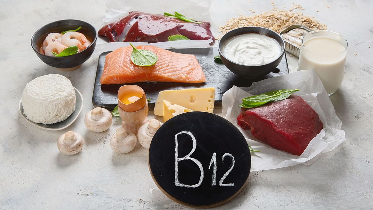 Vitamin B12: अधिक थकान, बिन बात रोना, हो सकती है शरीर में विटामिन B12 की कमी