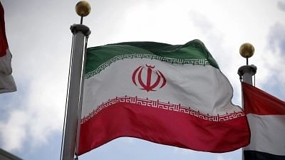 Iran की अमेरिका-ब्रिटेन को चेतावनी, 'आंतरिक मामलों में हस्तक्षेप करना बंद करें'