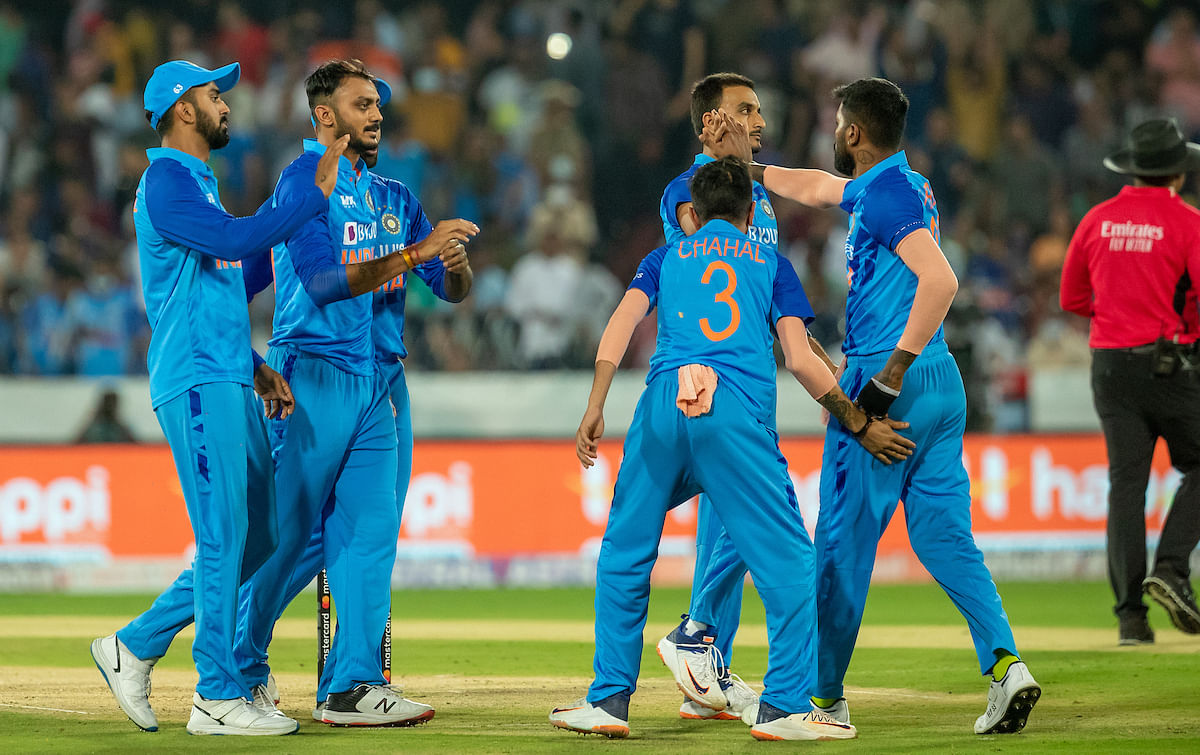 Ind Vs Aus 3rd T-20: भारत को 187 रनों का लक्ष्य, अक्षर पटेल ने झटके 3 विकेट