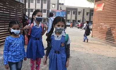 Delhi: बुधवार से खुलेंगे प्राइमरी स्कूल, ट्रक एंट्री पर हटा बैन