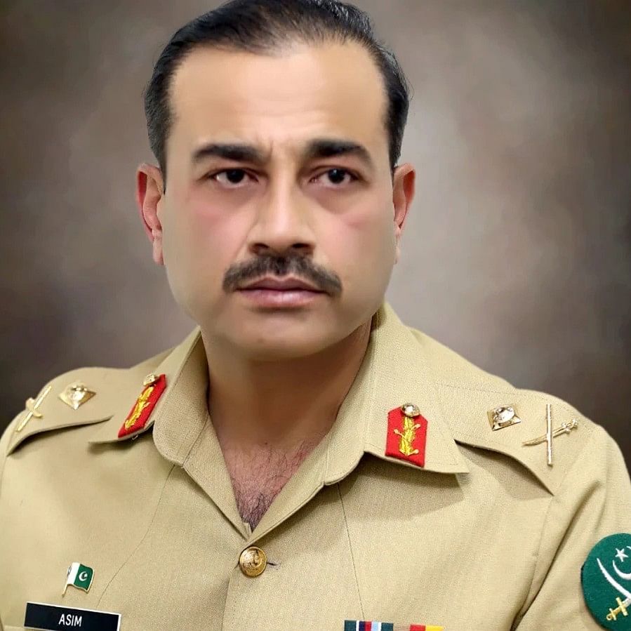 Pakistan Army Chief: लेफ्टिनेंट जनरल Asim Munir को पाकिस्तान का अगला आर्मी चीफ चुना गया है.