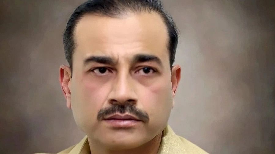 पाकिस्तान के नए आर्मी चीफ असीम मुनीर न इमरान खान के सगे, न नवाज शरीफ के