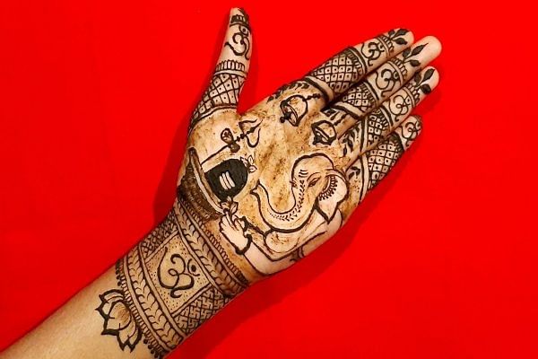 80+ Easy Mehndi Designs for Kids That Melt Hearts