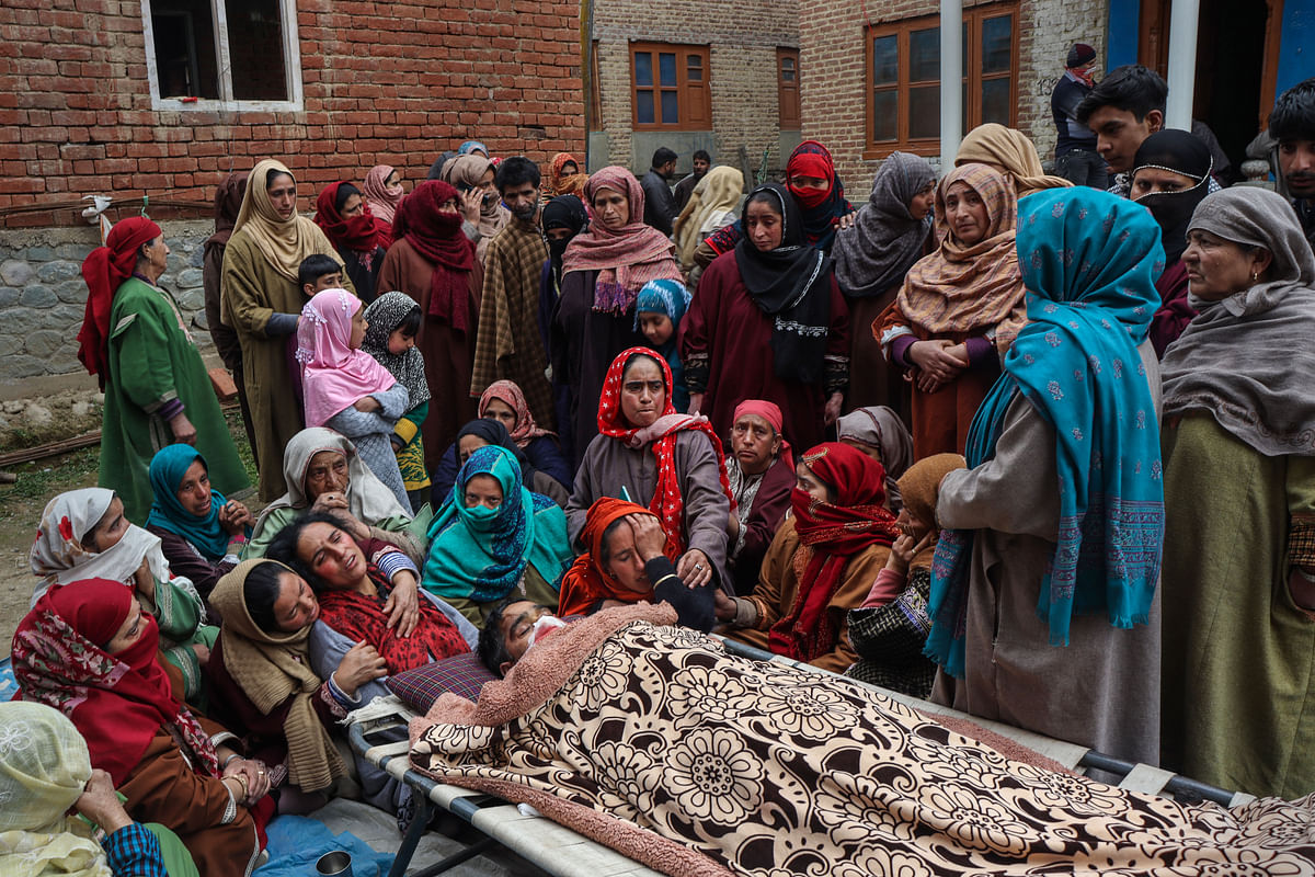 Kashmir: एक और कश्मीरी पंडित की हत्या, 370 हटने के बाद चौथी "टार्गेट किलिंग"