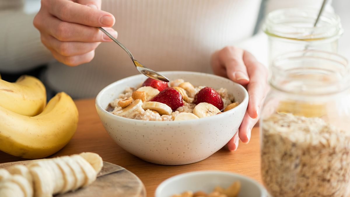 Healthy Breakfast: नाश्ते में खाएं ये 10 चीजें, दिन भर रहेंगे फिट और सेहत हिट