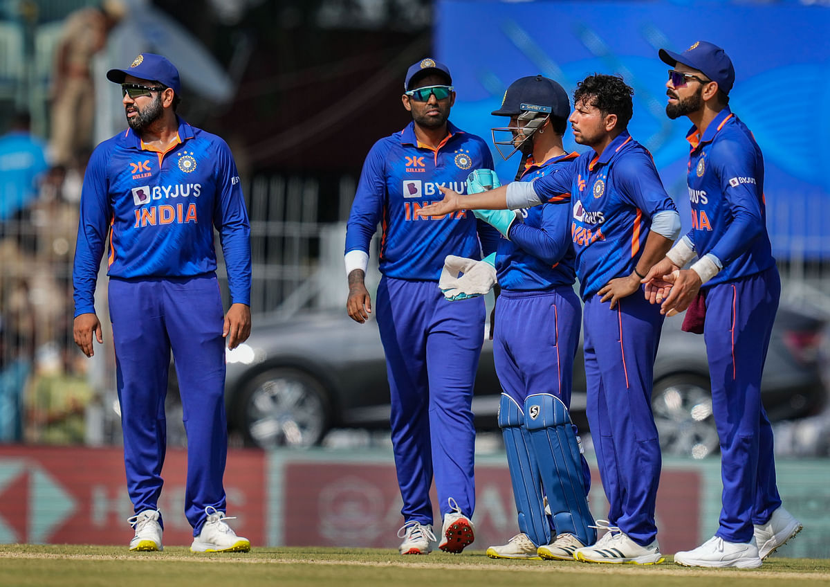 IND vs AUS: 21 रन से आखिरी ODI हारा भारत, कंगारुओं ने 2-1 से सीरीज जीती| Photos