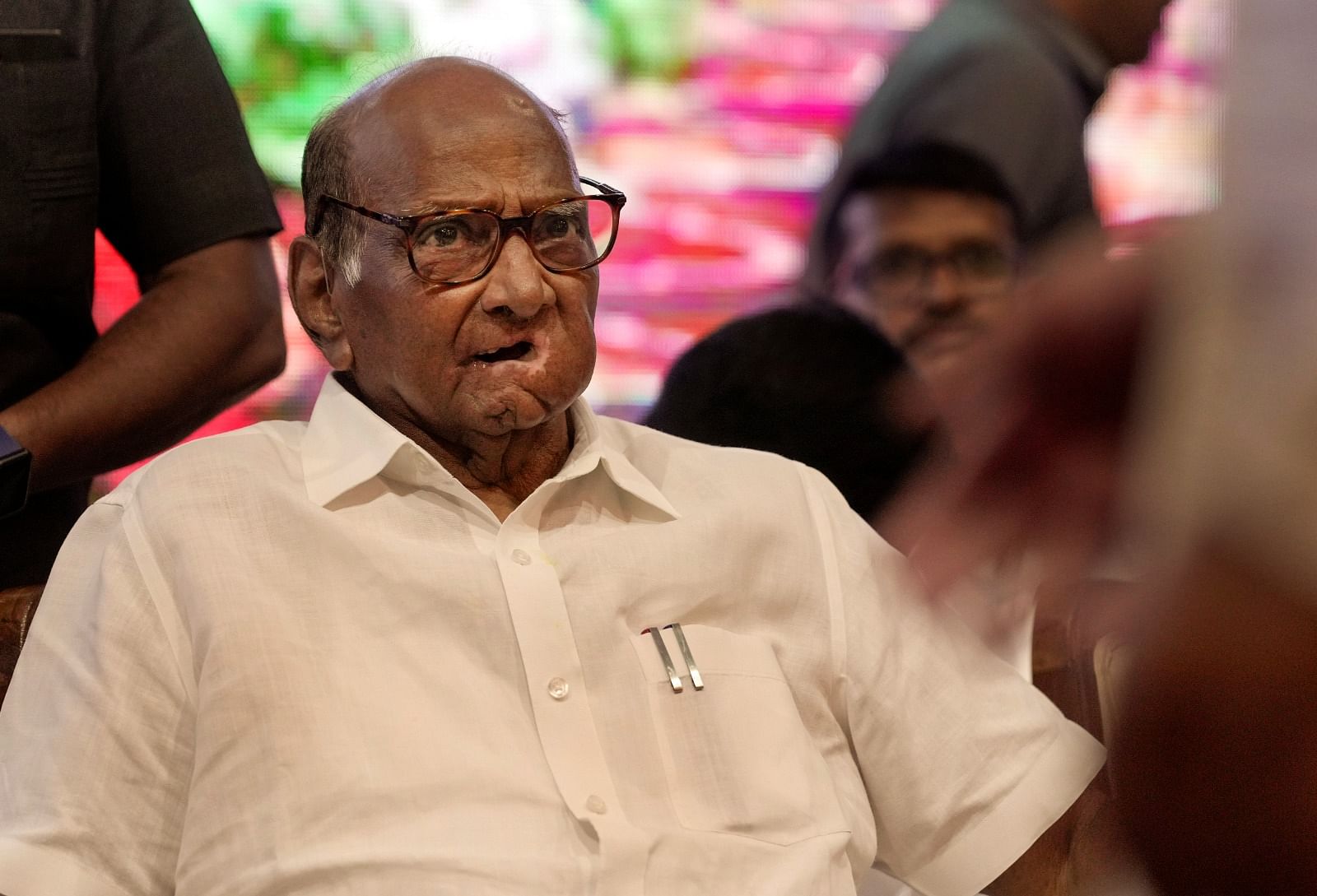 <div class="paragraphs"><p>Sharad Pawar ने NCP के राष्ट्रीय अध्यक्ष पद से इस्तीफा दिया</p></div>