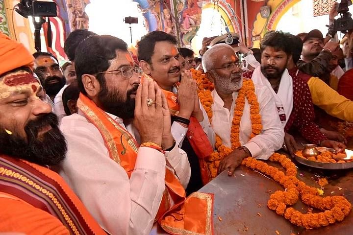 Eknath Shinde Hindutva Ideology: शिंदे जिस तरह से अपनी पार्टी की विचारधारा गढ़ रहे हैं, वह बीजेपी की नकल लगती है.